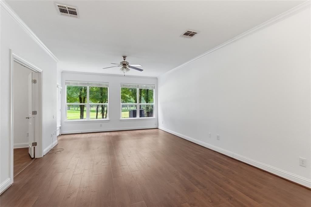 2633 Eagle Dr - Photo 4 of 30