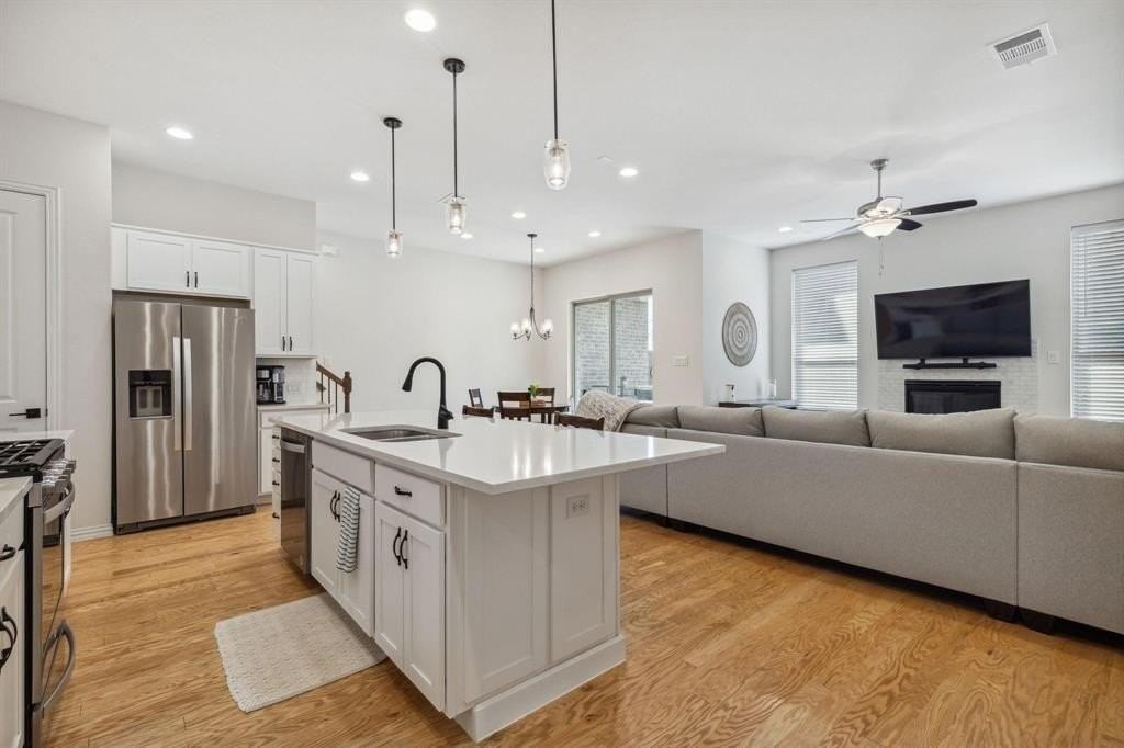 17709 Agave Ln - Photo 5 of 33