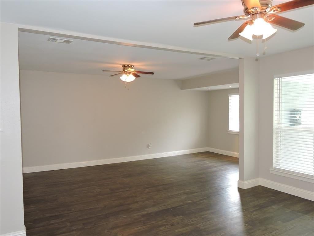 12333 Oberlin Dr - Photo 4 of 23