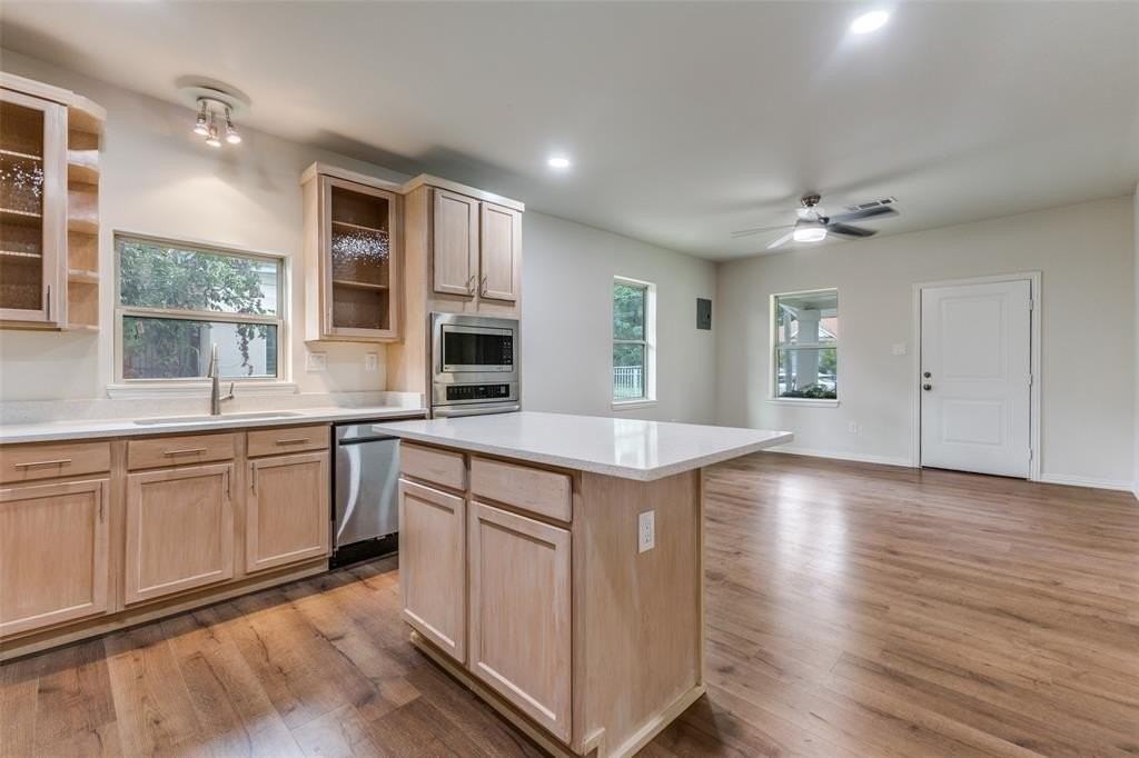 4536 Birch St - Photo 7 of 25