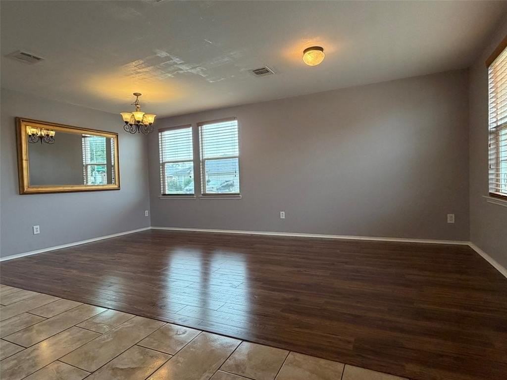 4600 Mountain Oak St - Photo 2 of 18