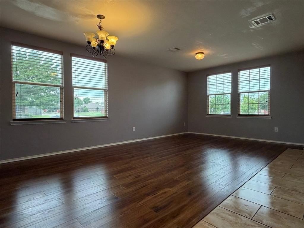 4600 Mountain Oak St - Photo 3 of 18