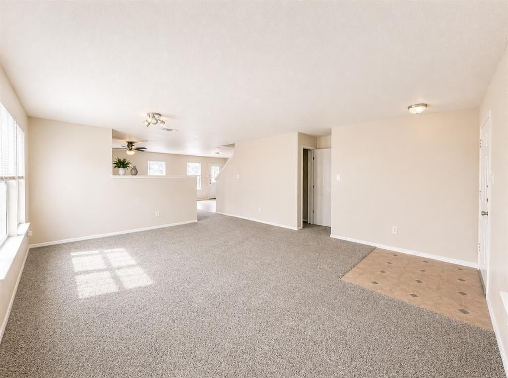 5452 San Patricio Dr - Photo 5 of 30