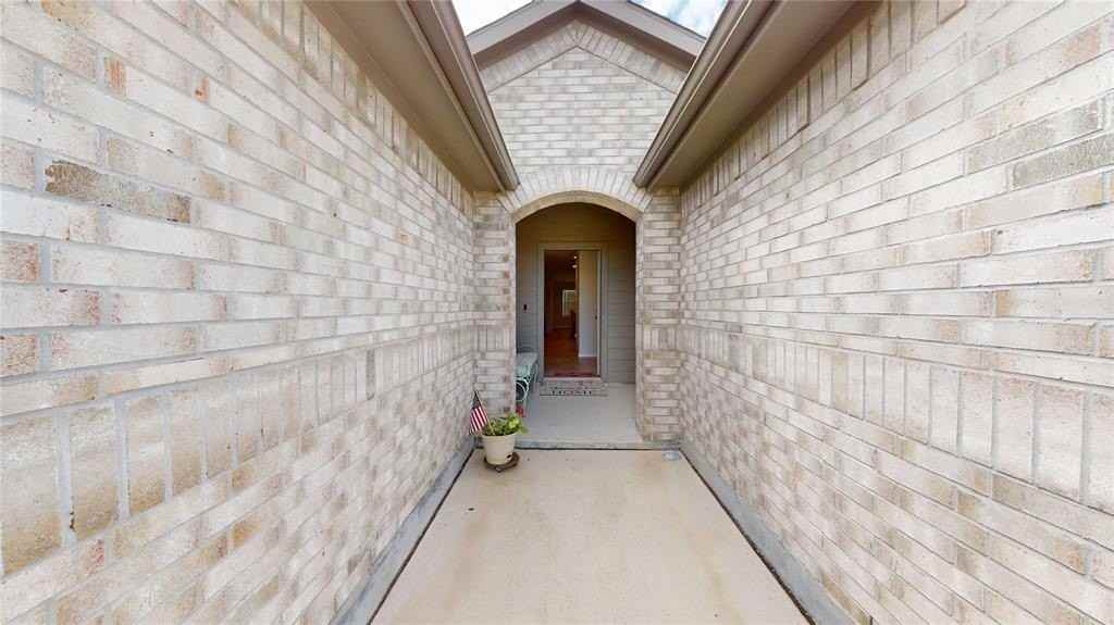 13557 Gunsmoke Ln - Photo 3 of 16