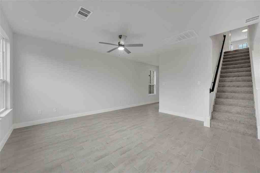 3120 Cordelia Dr - Photo 5 of 29