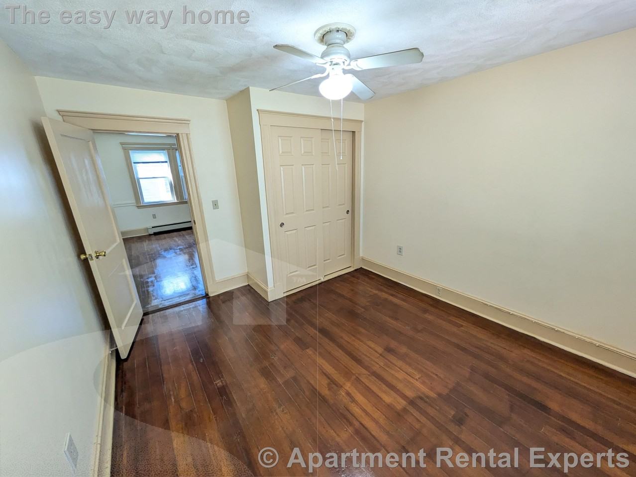 595 Fellsway W - Photo 4 of 14
