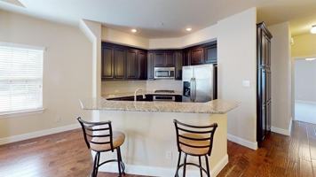 featured image of 4401 Dexter Ln #B12