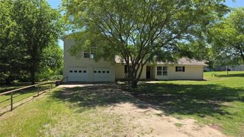 featured image of 2474 Joe Davis Rd