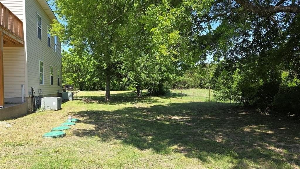 2474 Joe Davis Rd - Photo 4 of 12