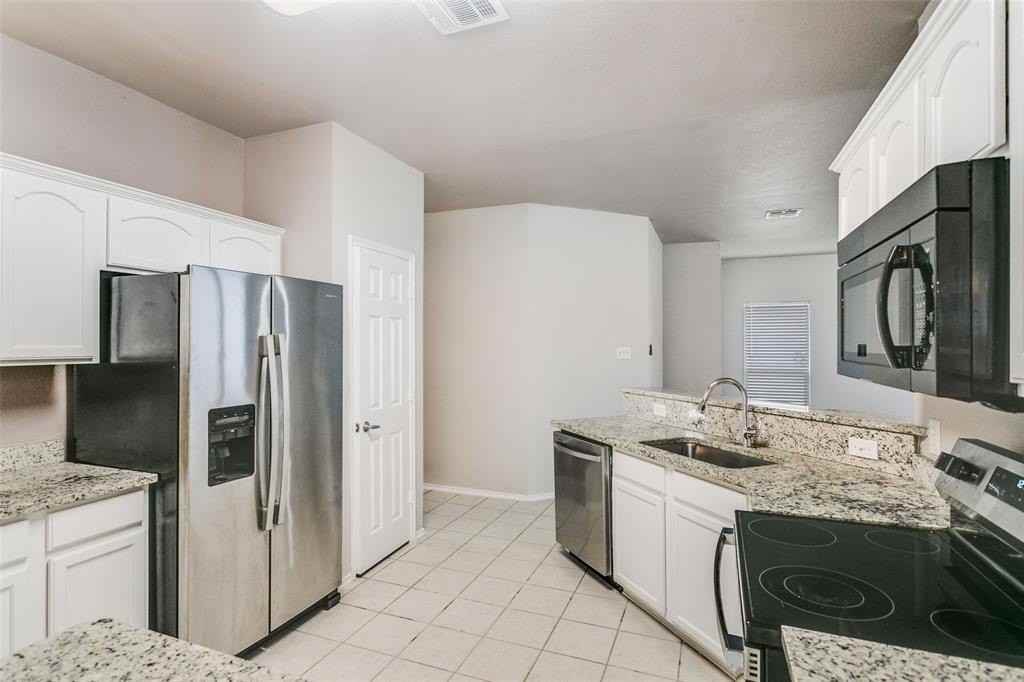 9705 Hedge Bell Dr - Photo 6 of 24