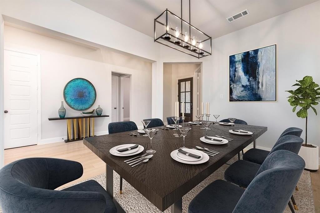 216 Lake Forest Trl - Photo 2 of 9