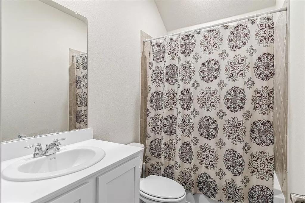 208 Sunny Corner Rd - Photo 5 of 19