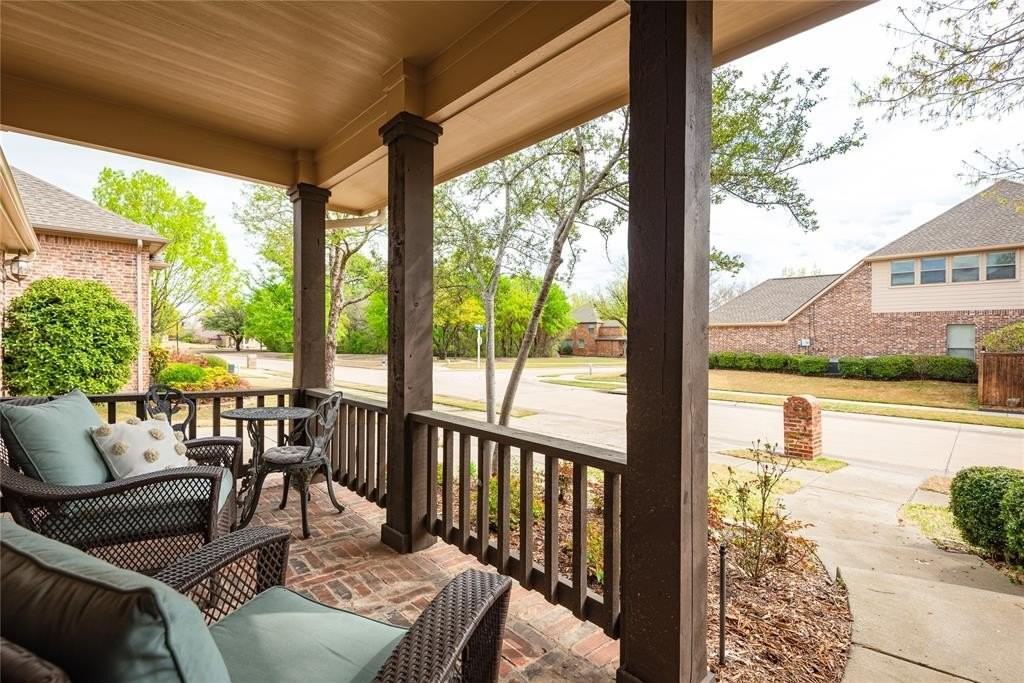 913 Canyon Wren Dr - Photo 3 of 38