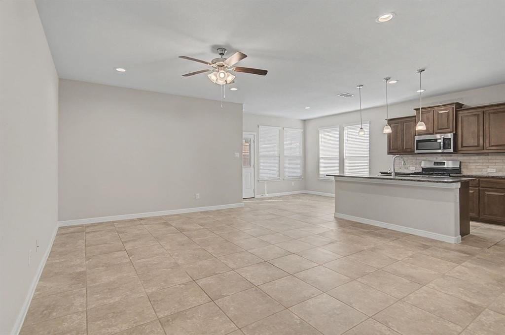9312 Belle River Trl - Photo 4 of 23