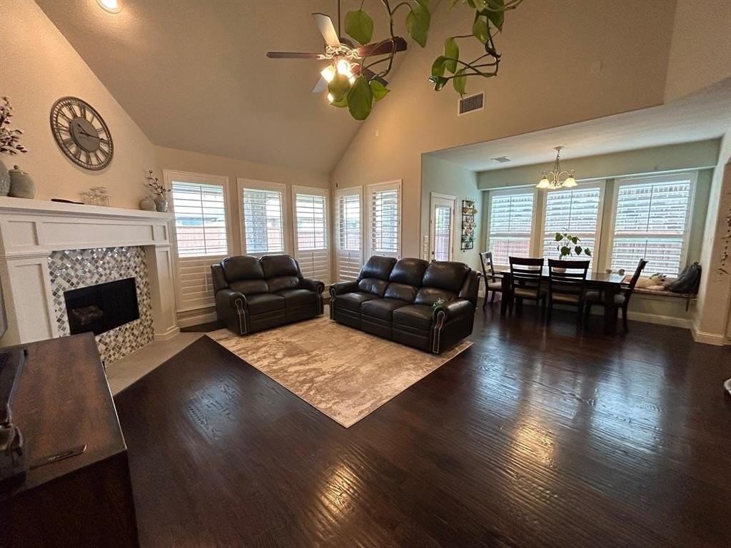 316 Warwick Blvd - Photo 7 of 24