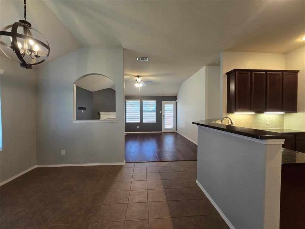 5750 Crestwood Dr - Photo 3 of 20