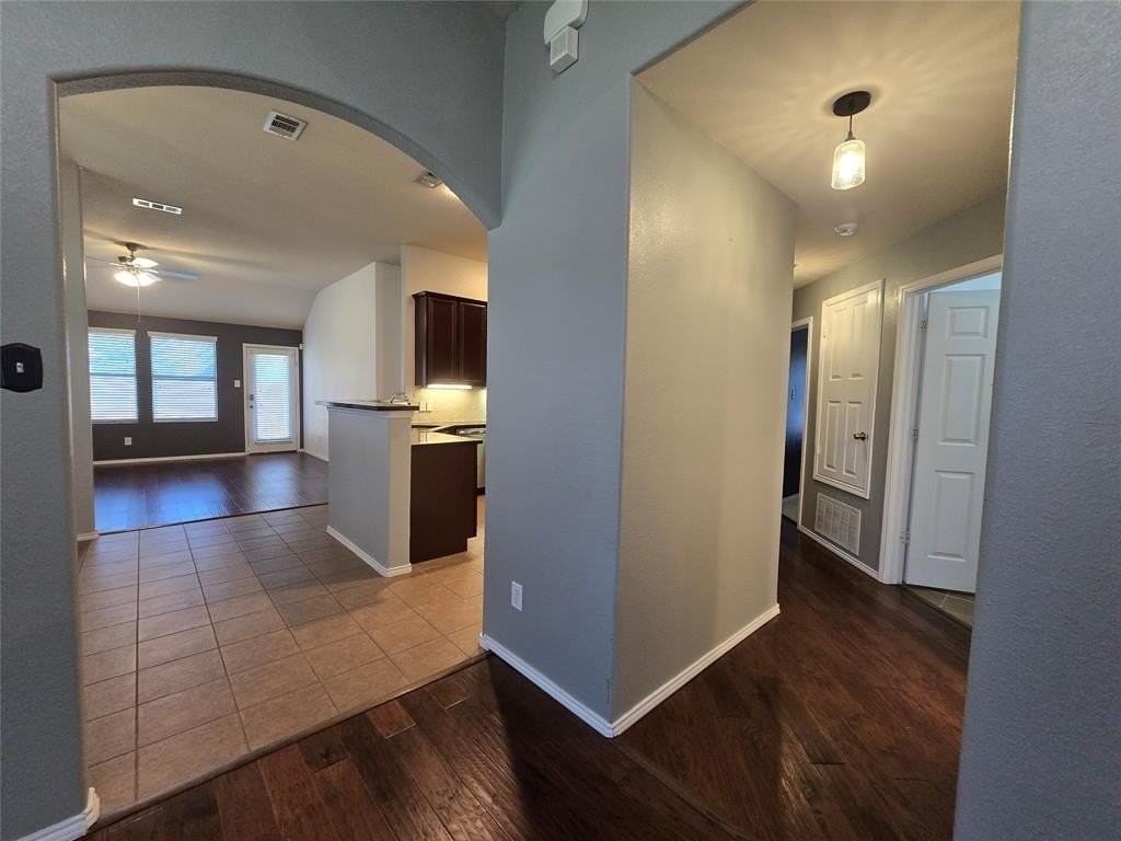 5750 Crestwood Dr - Photo 4 of 20