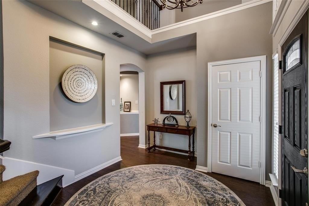 1048 Village Pkwy - Photo 4 of 24