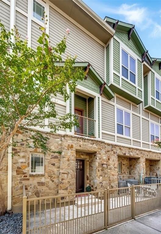 5916 Hudson St #10 - Photo 2 of 21