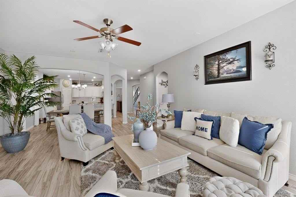 9801 Diamondback - Photo 6 of 35