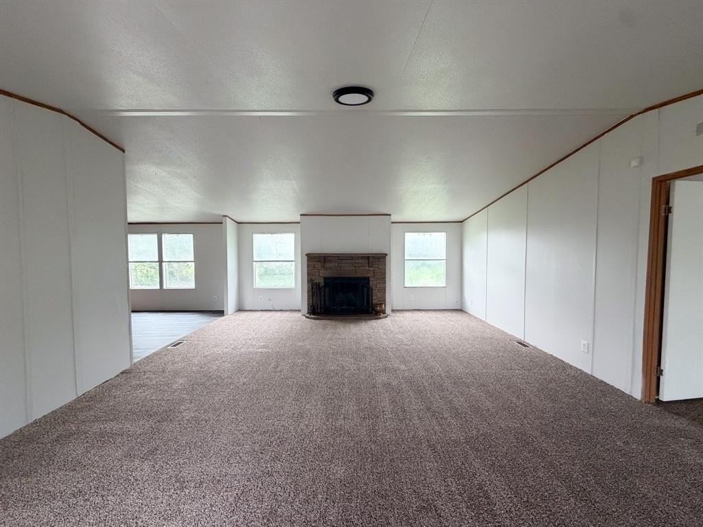 1075 Pluto Rd - Photo 6 of 19