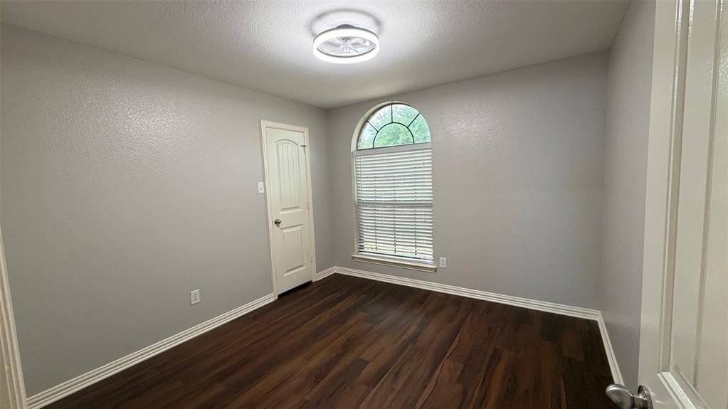 1510 White Willow Ln - Photo 7 of 16