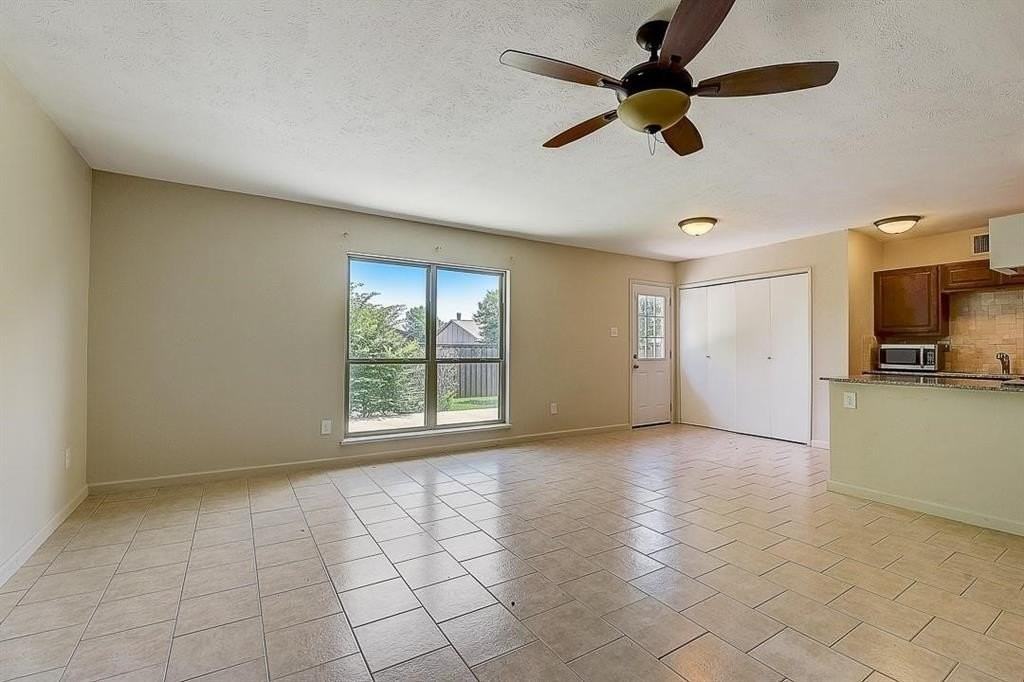 5501 Adams Dr - Photo 6 of 17