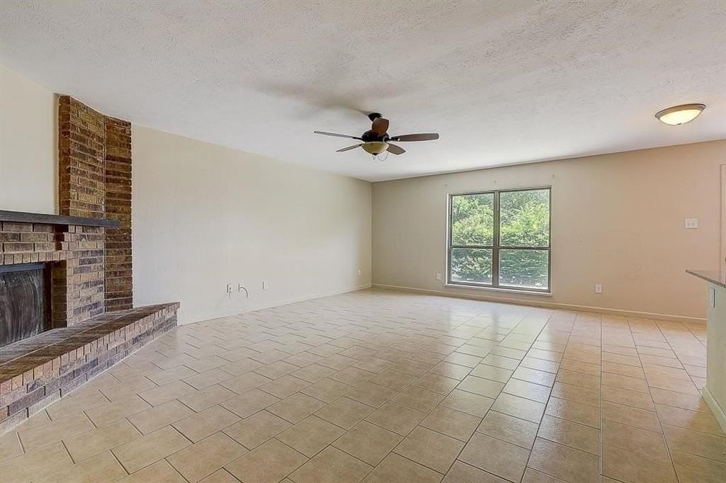 5501 Adams Dr - Photo 7 of 17