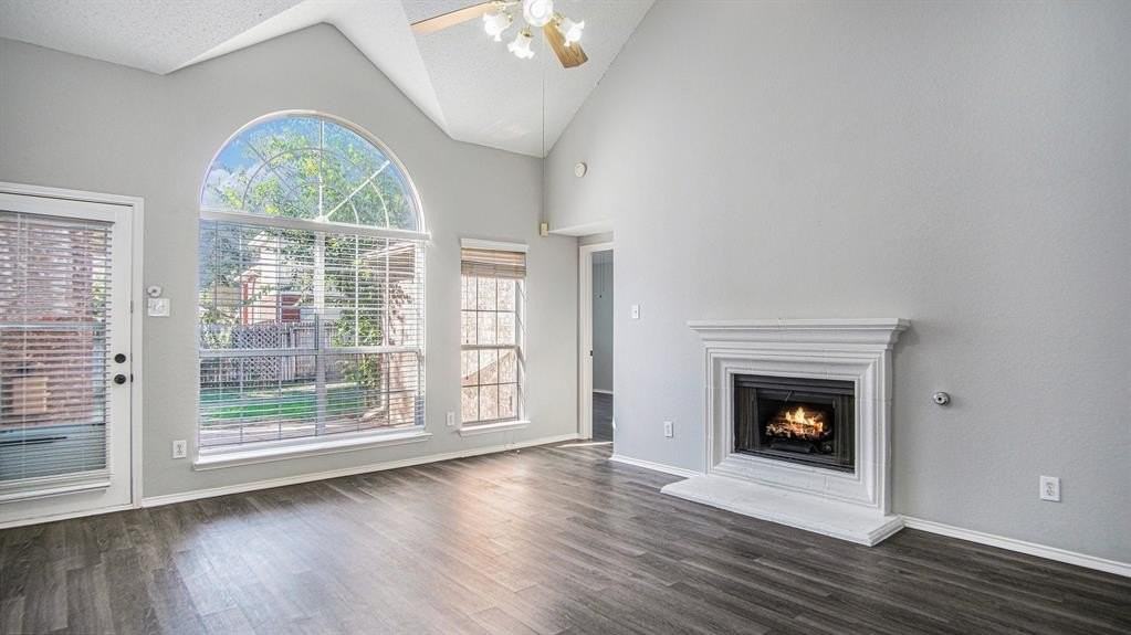 4600 Paloverde Dr - Photo 7 of 24