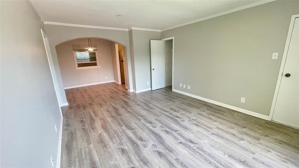 3215 Douglas Ave #201 - Photo 5 of 34