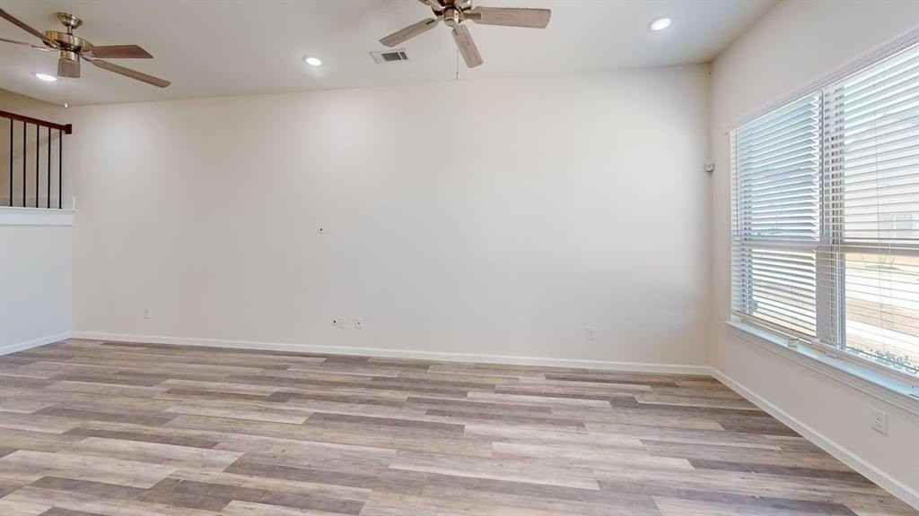 16164 Doe Lake Dr - Photo 7 of 19