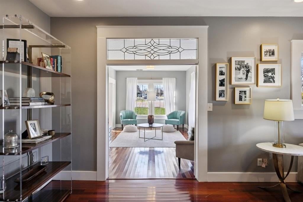 704 Williams St - Photo 7 of 33