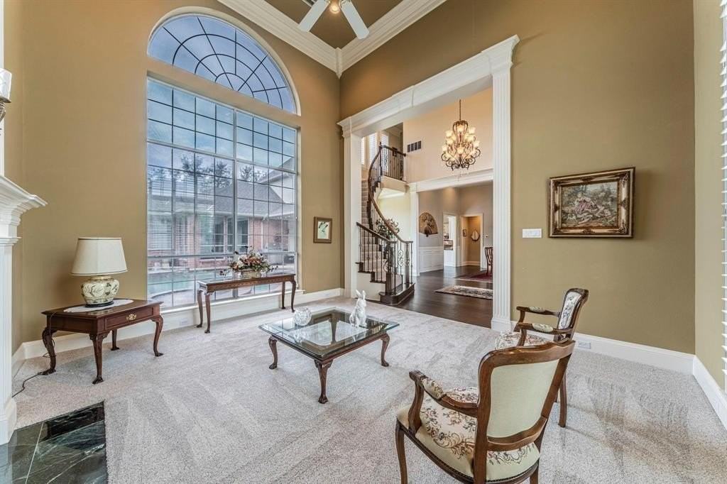 5120 Ambergate Ln - Photo 6 of 40