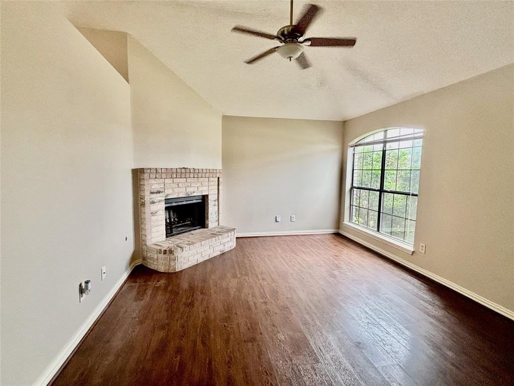 1701 Hillside Dr - Photo 2 of 20