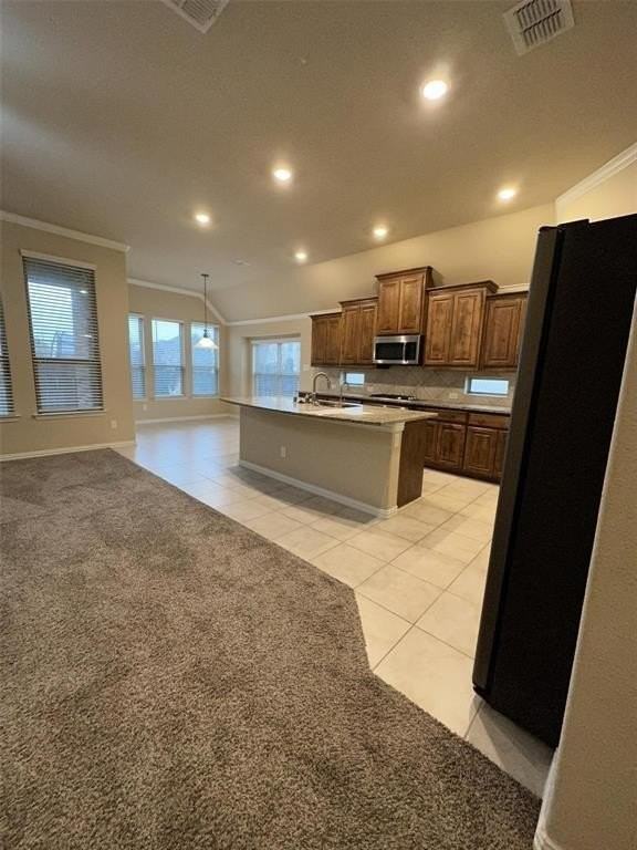 700 Feathering Way - Photo 5 of 32