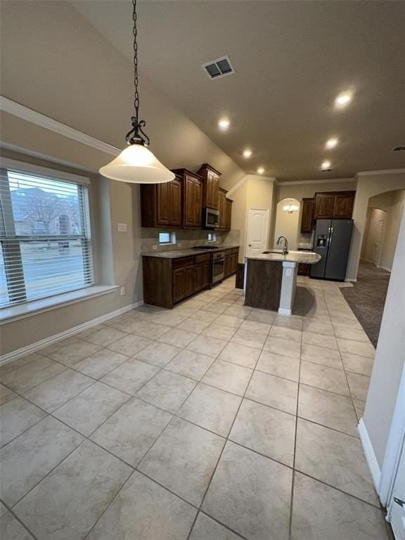 700 Feathering Way - Photo 6 of 32