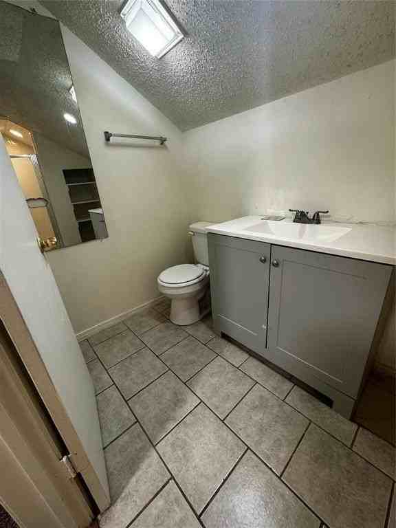 3536 W Buckingham Rd #421 - Photo 5 of 8