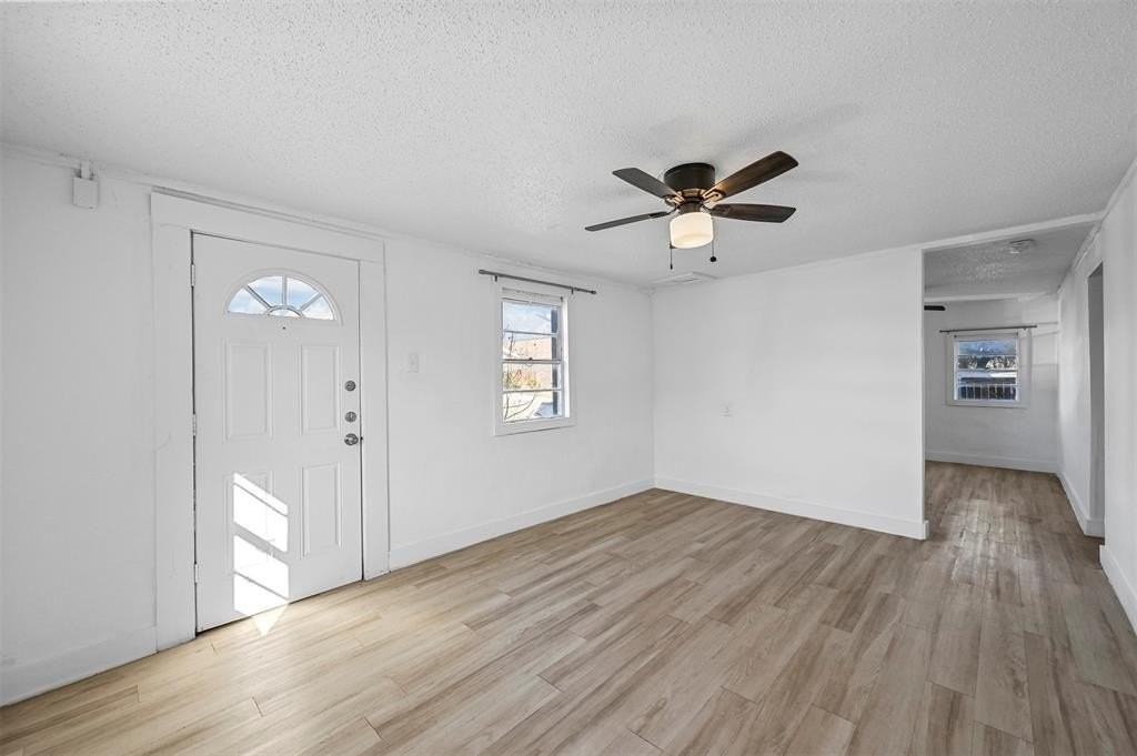 1914 Mcbroom St #3 - Photo 2 of 17