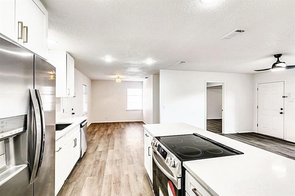 2322 San Paula Ave - Photo 5 of 12