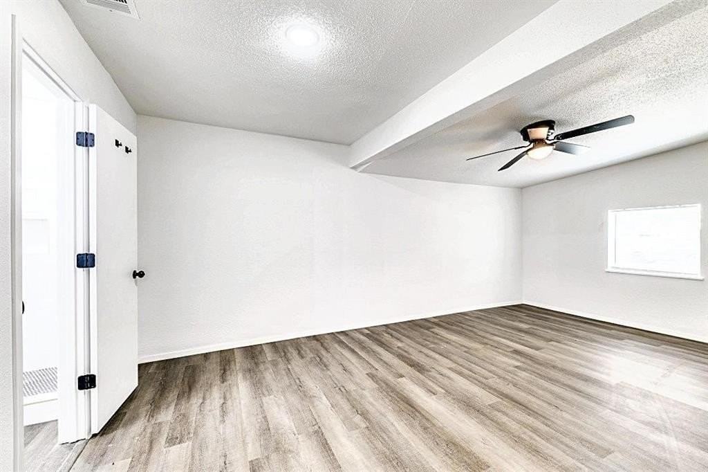 2322 San Paula Ave - Photo 6 of 12