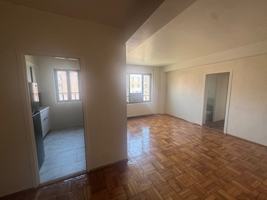 featured image of 1409 Metropolitan Ave #3