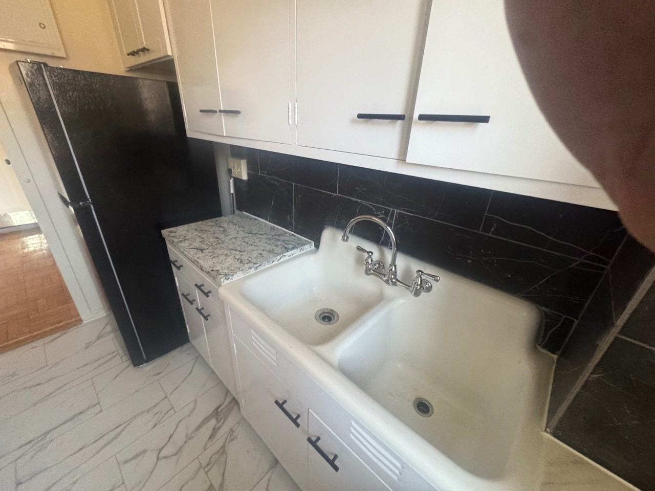 1409 Metropolitan Ave #3 - Photo 5 of 18