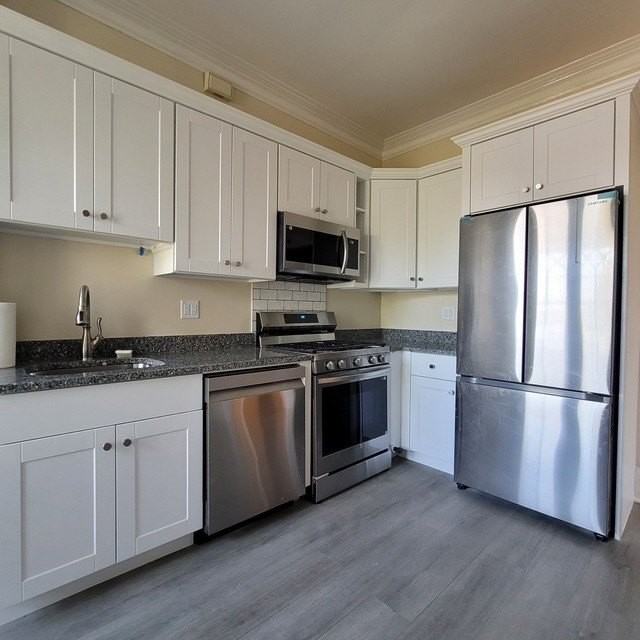 10 S Cottenet St #2S - Photo 3 of 11