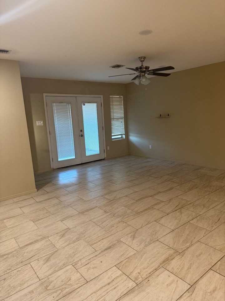 2668 W 12th Pl - Photo 7 of 11