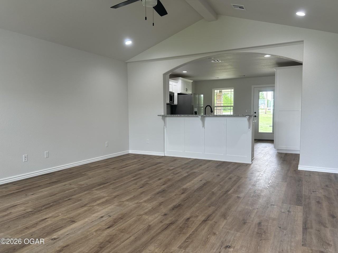 1301 Jefferson Ave - Photo 2 of 3