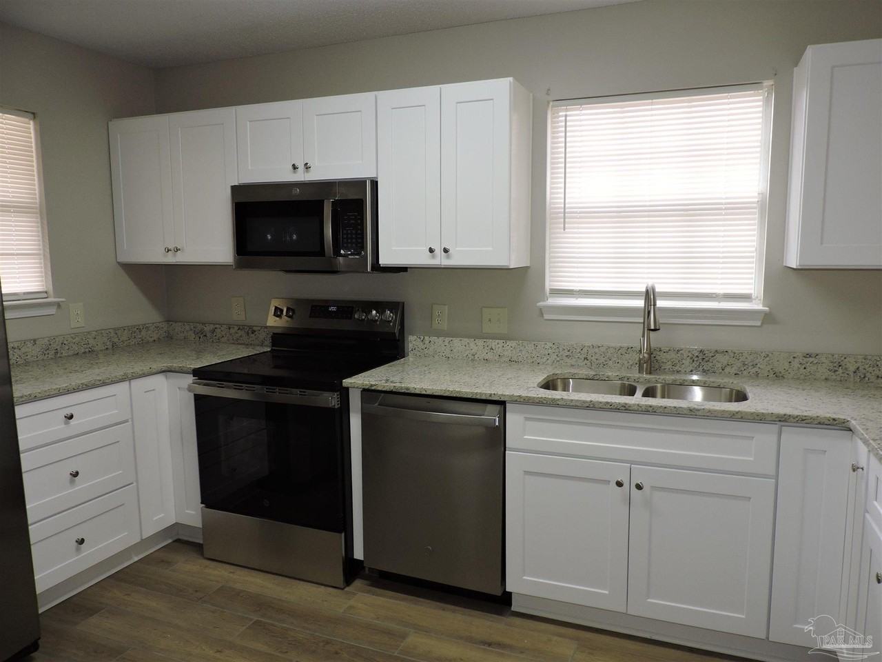 2322 Shoal Creek Dr - Photo 7 of 14