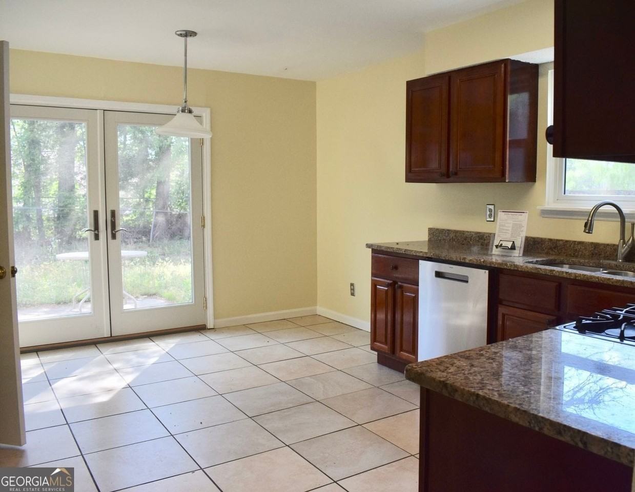 3006 Nuptial Ln - Photo 5 of 19