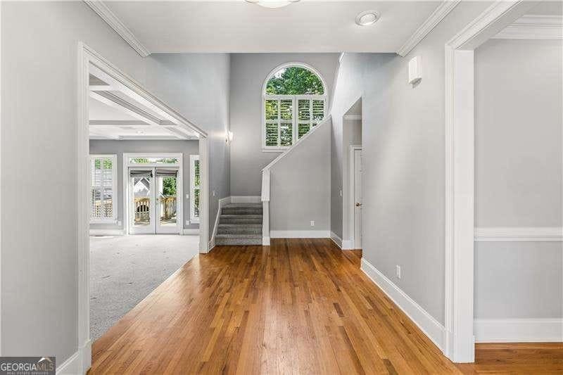 520 Redding View Ct - Photo 2 of 27