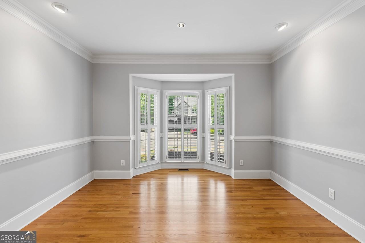 520 Redding View Ct - Photo 5 of 27