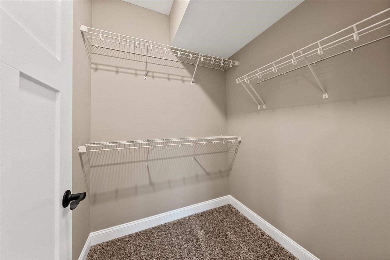 564 Cumberland Pointe Ln - Photo 6 of 19